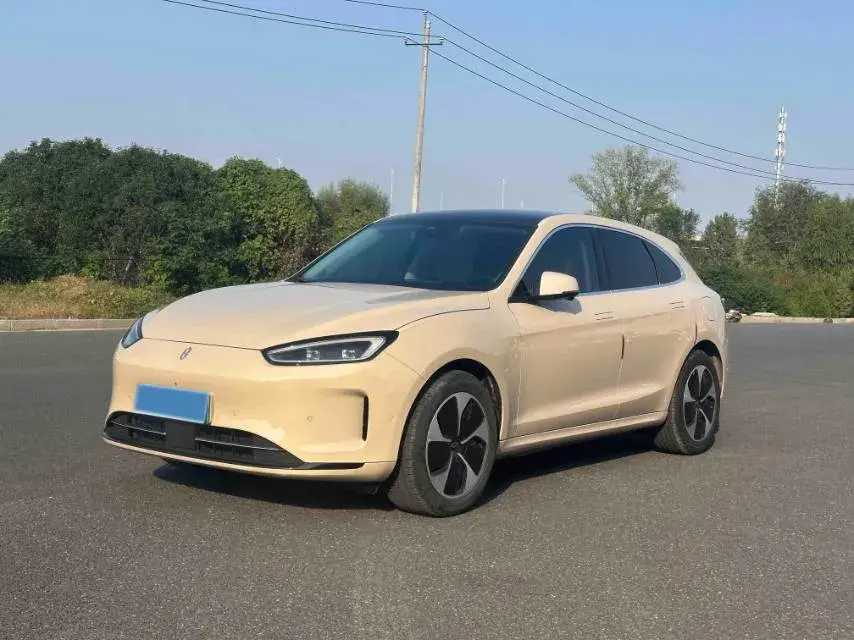 2022 AITO AITO view 1