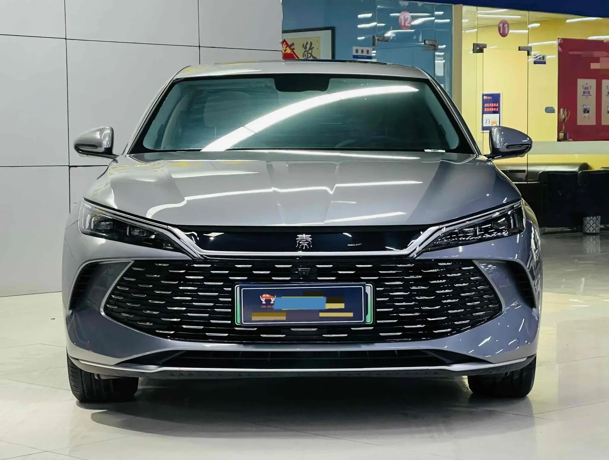 2024 BYD QINL thumbnail 2