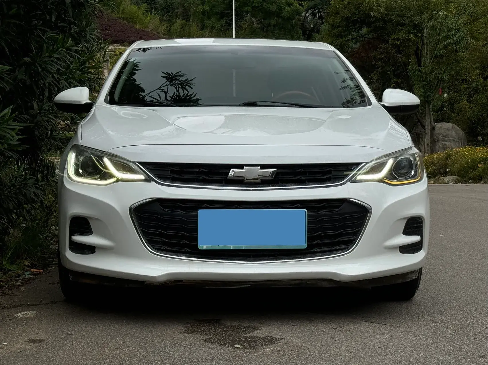 2016 CHEVROLET CAVALIER thumbnail 2