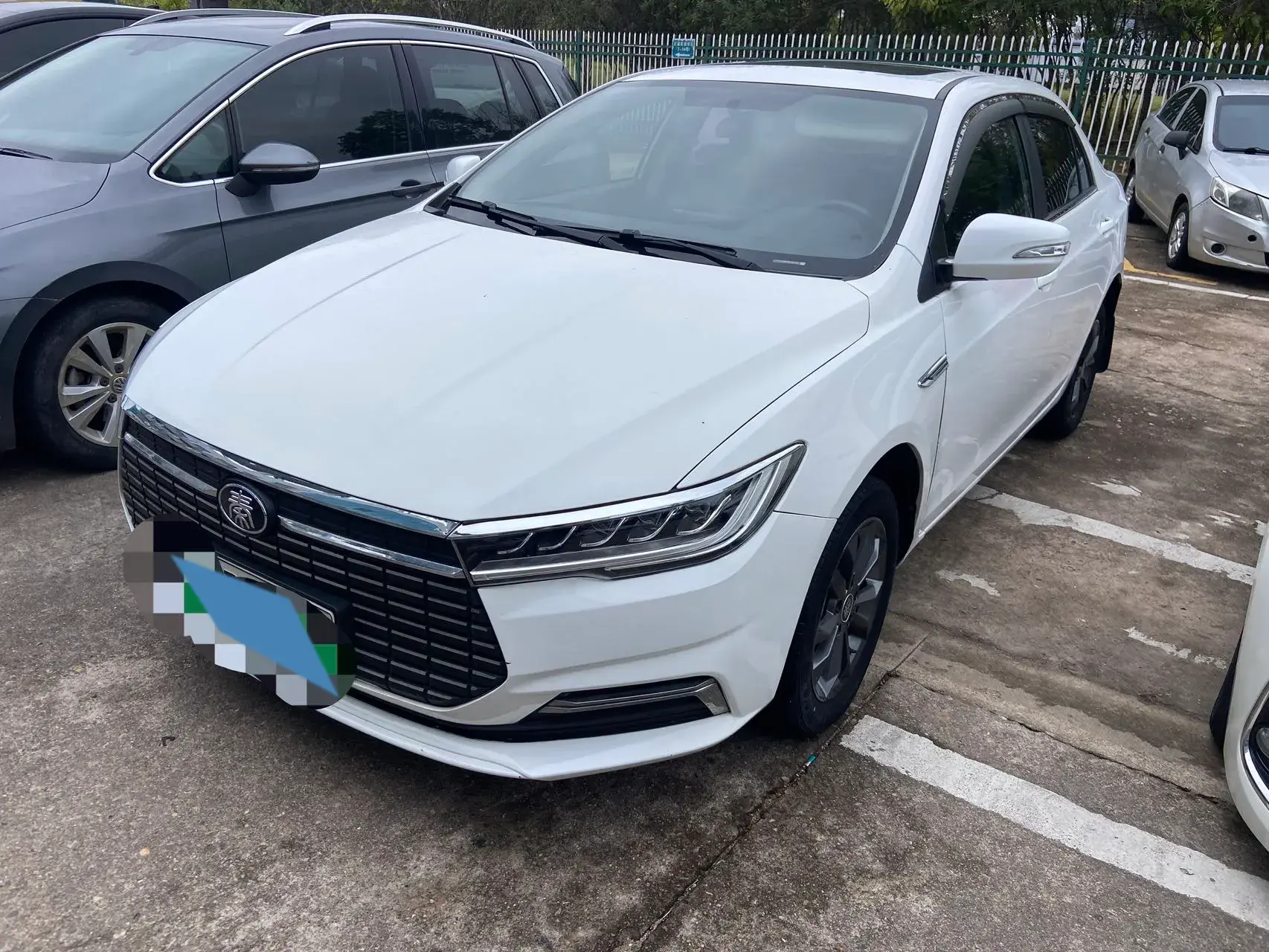 2019 BYD QIN view 1
