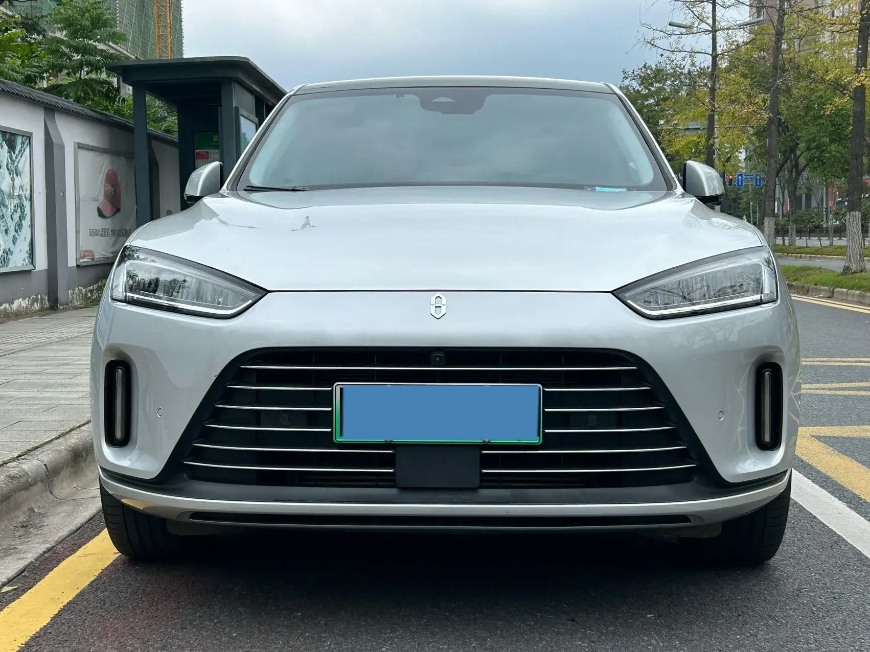 2022 AITO AITO thumbnail 3