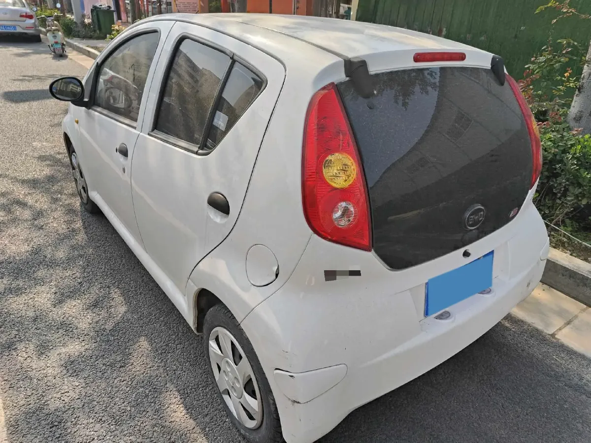 2015 BYD F0 1.0L 68HP L3 5MT,autocango,china used car exporter,china ev exporter,chinese used car exporter,chinese used ev exporter