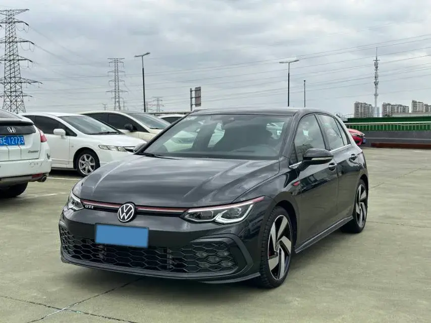 2021 VOLKSWAGEN GOLFGTI view 1