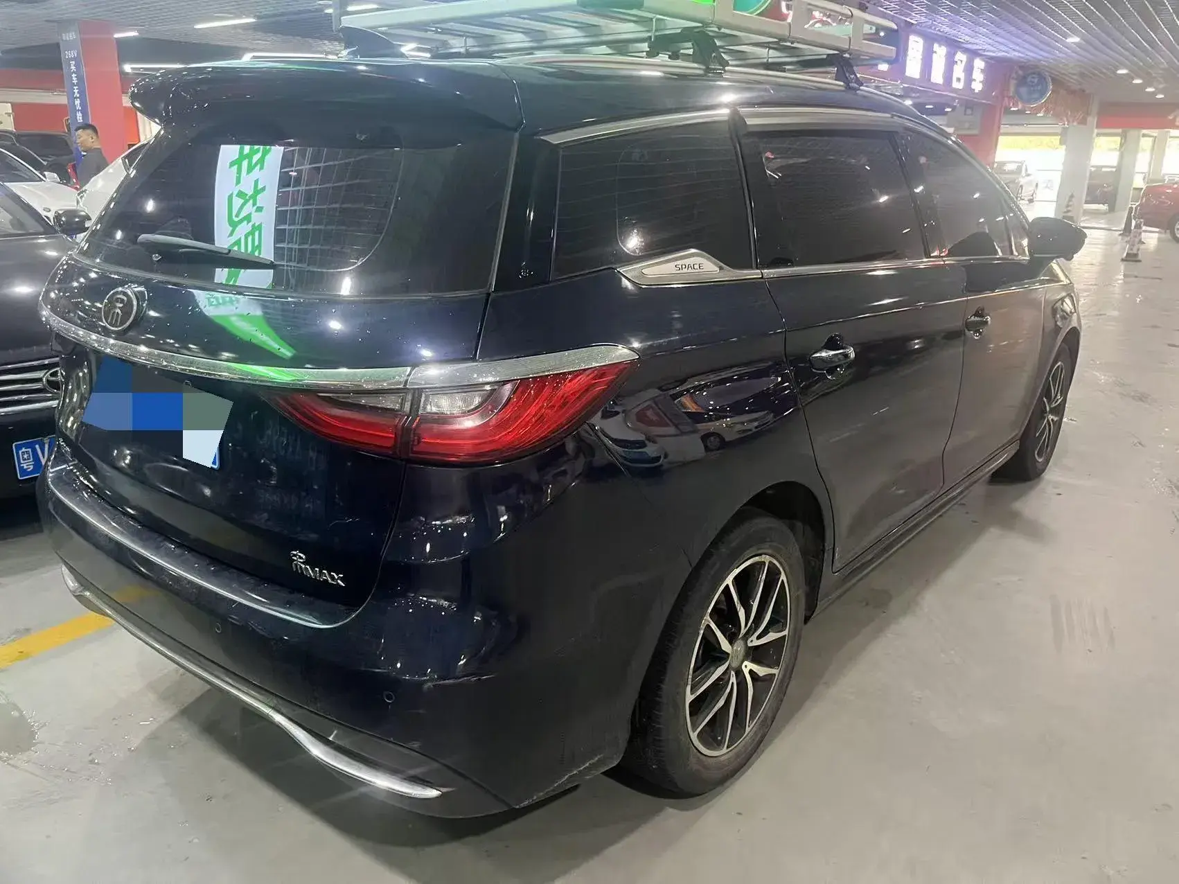 2017 BYD SONG thumbnail 4