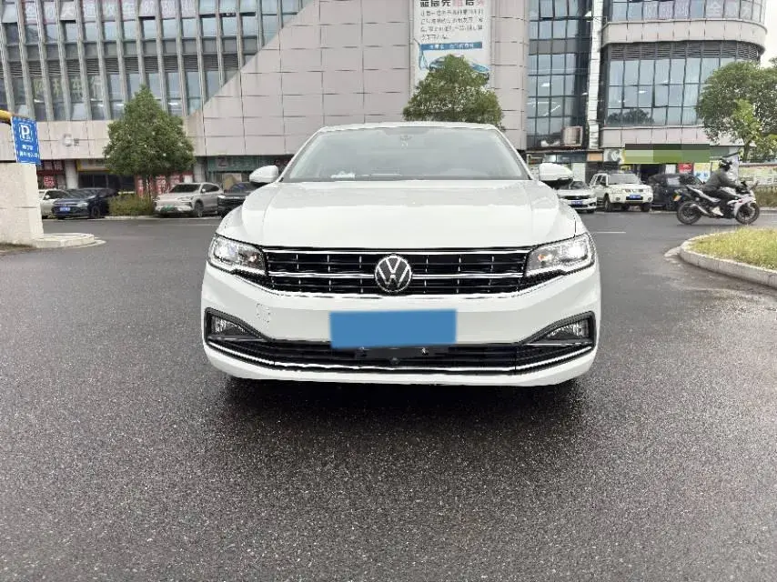 2021 VOLKSWAGEN BORA thumbnail 3