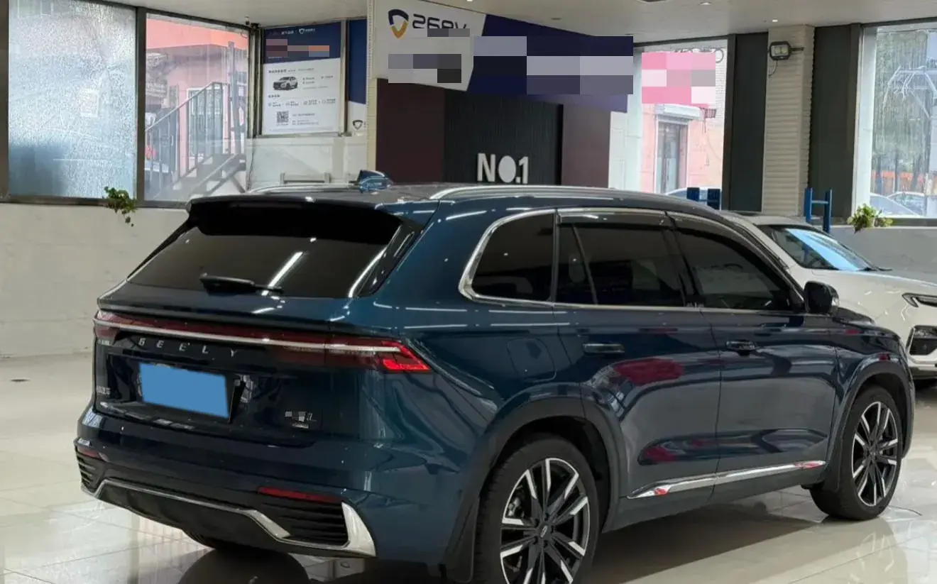 2021 GEELY MONJARO thumbnail 4