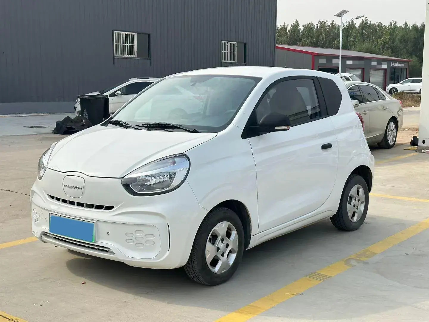 2020 ROEWE CLEVER view 1