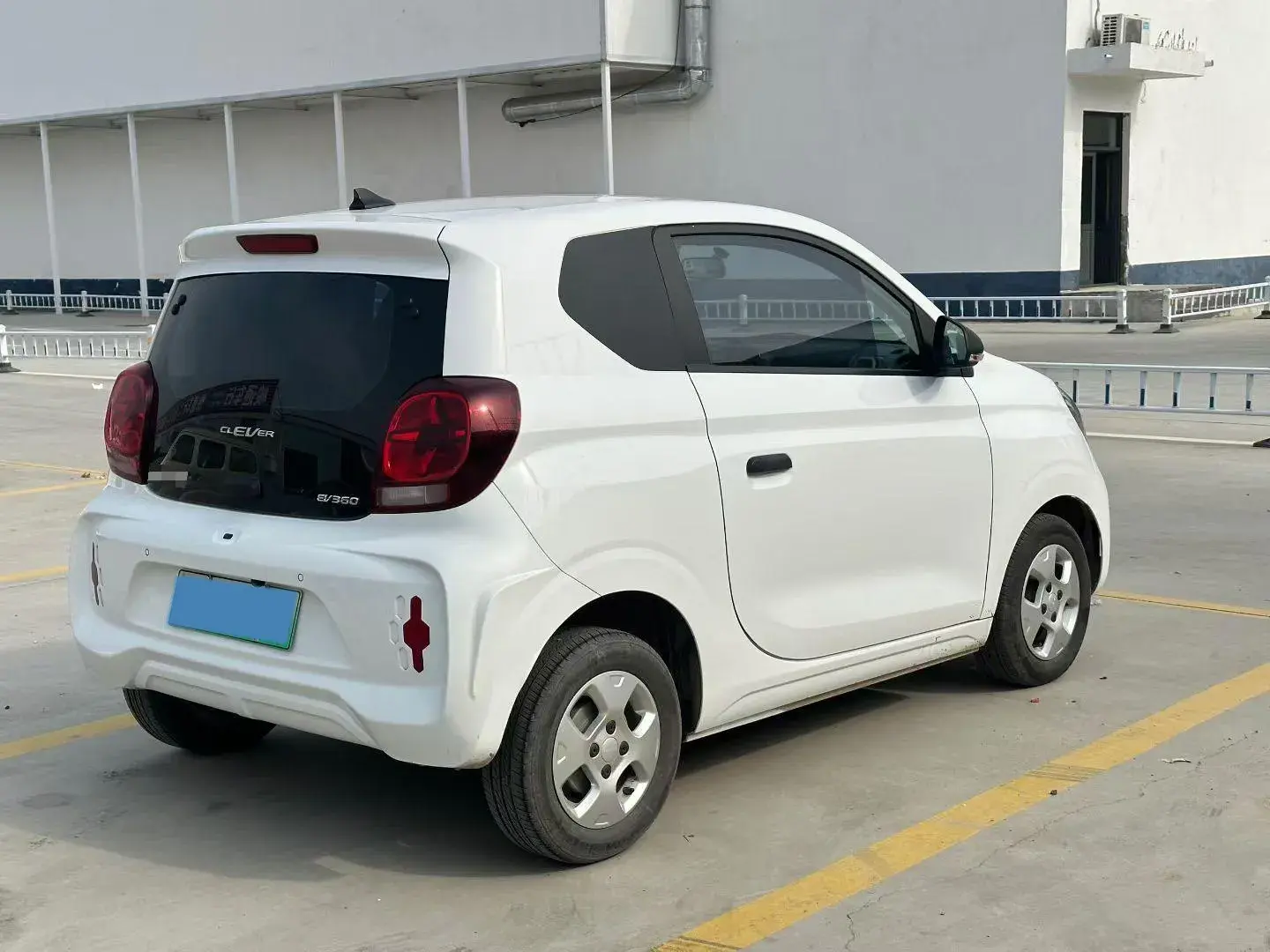 2020 ROEWE CLEVER thumbnail 4