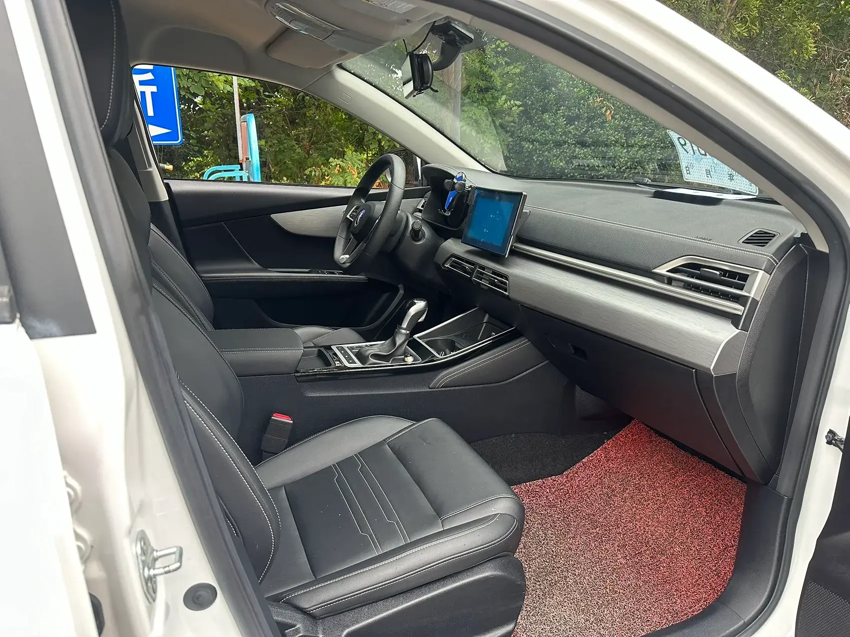 2019 BYD QIN thumbnail 4