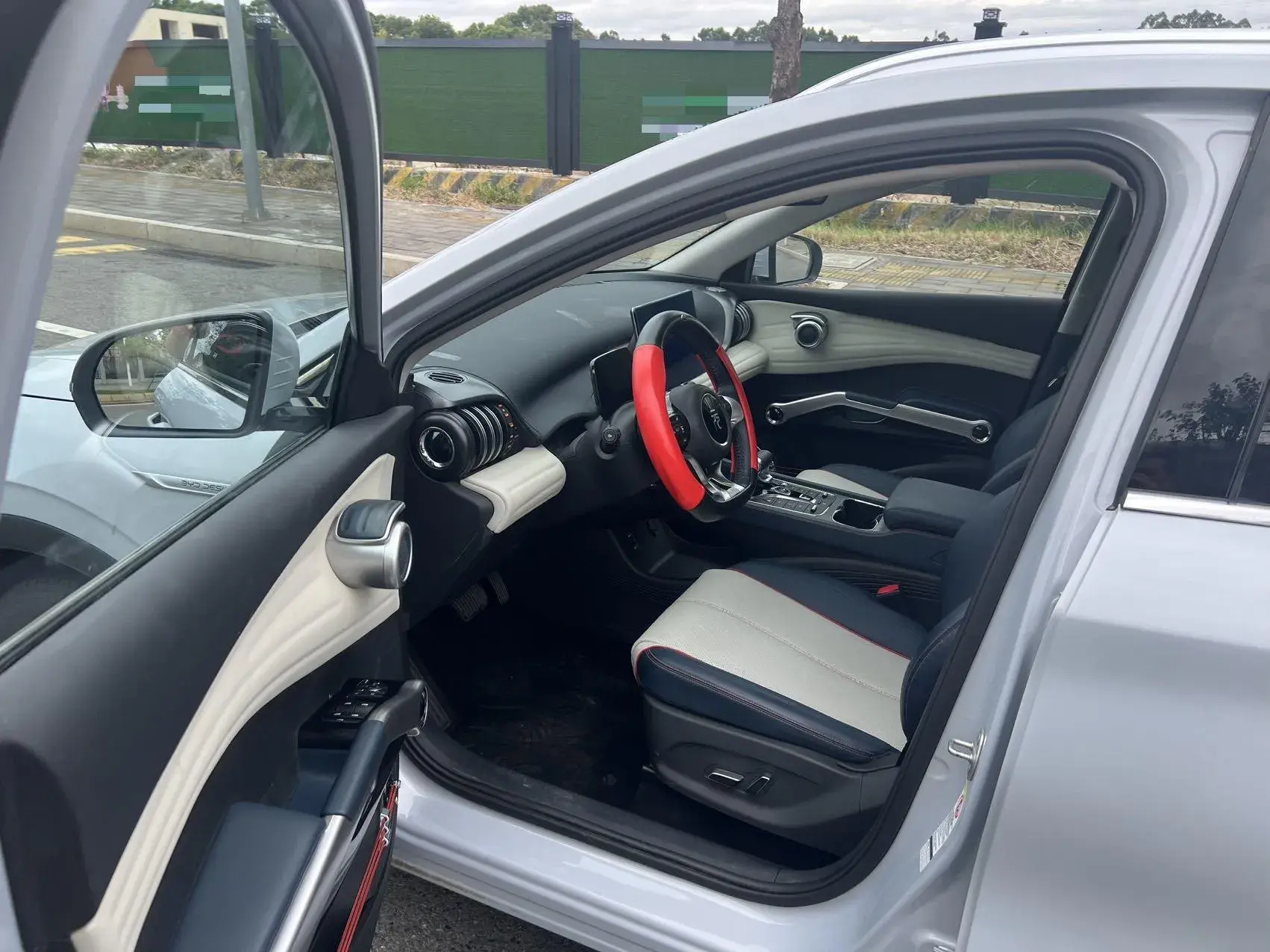 2022 BYD YUAN thumbnail 4