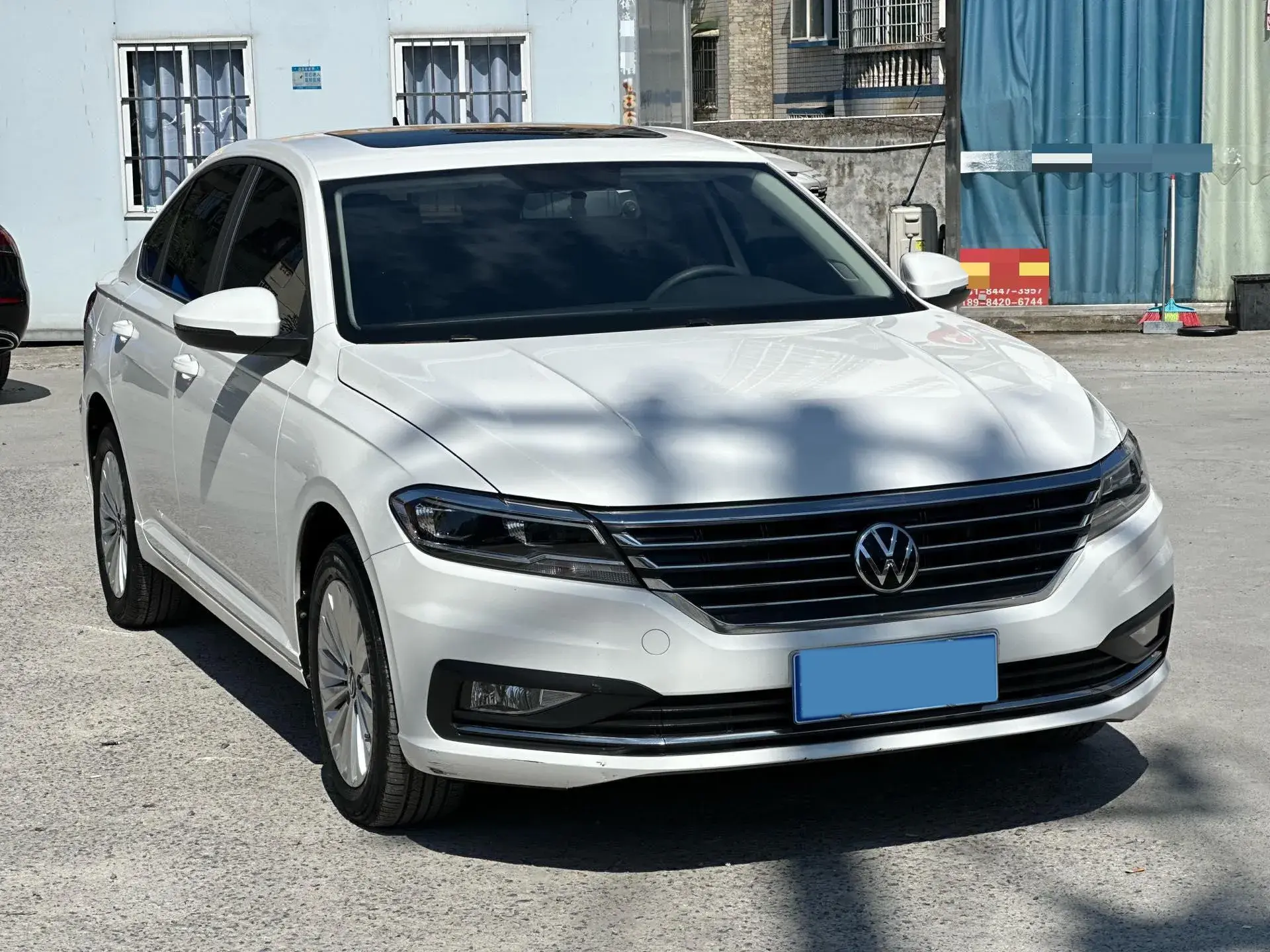 2021 VOLKSWAGEN LAVIDA thumbnail 3