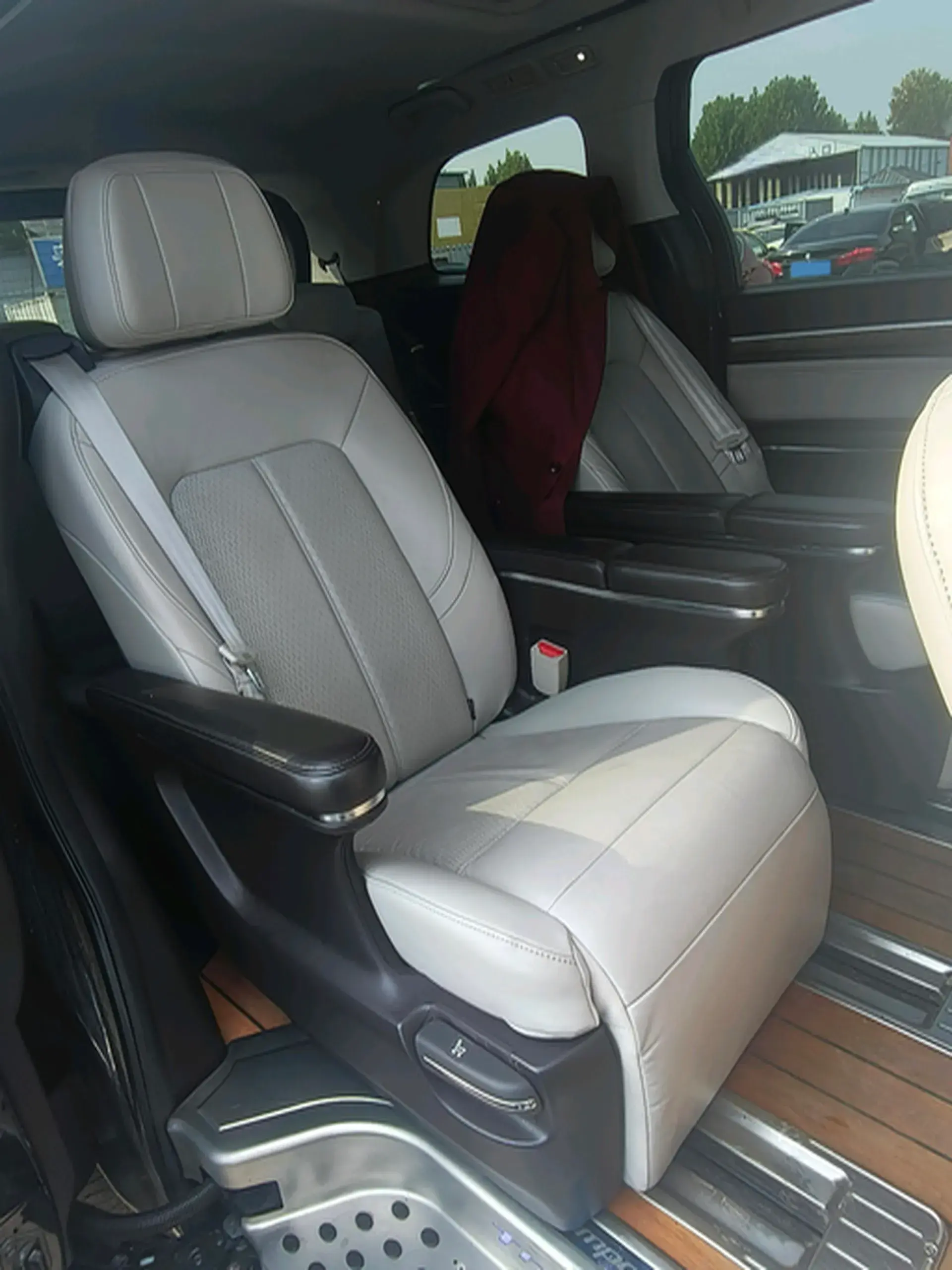 2021 GAC TRUMPCHI thumbnail 3