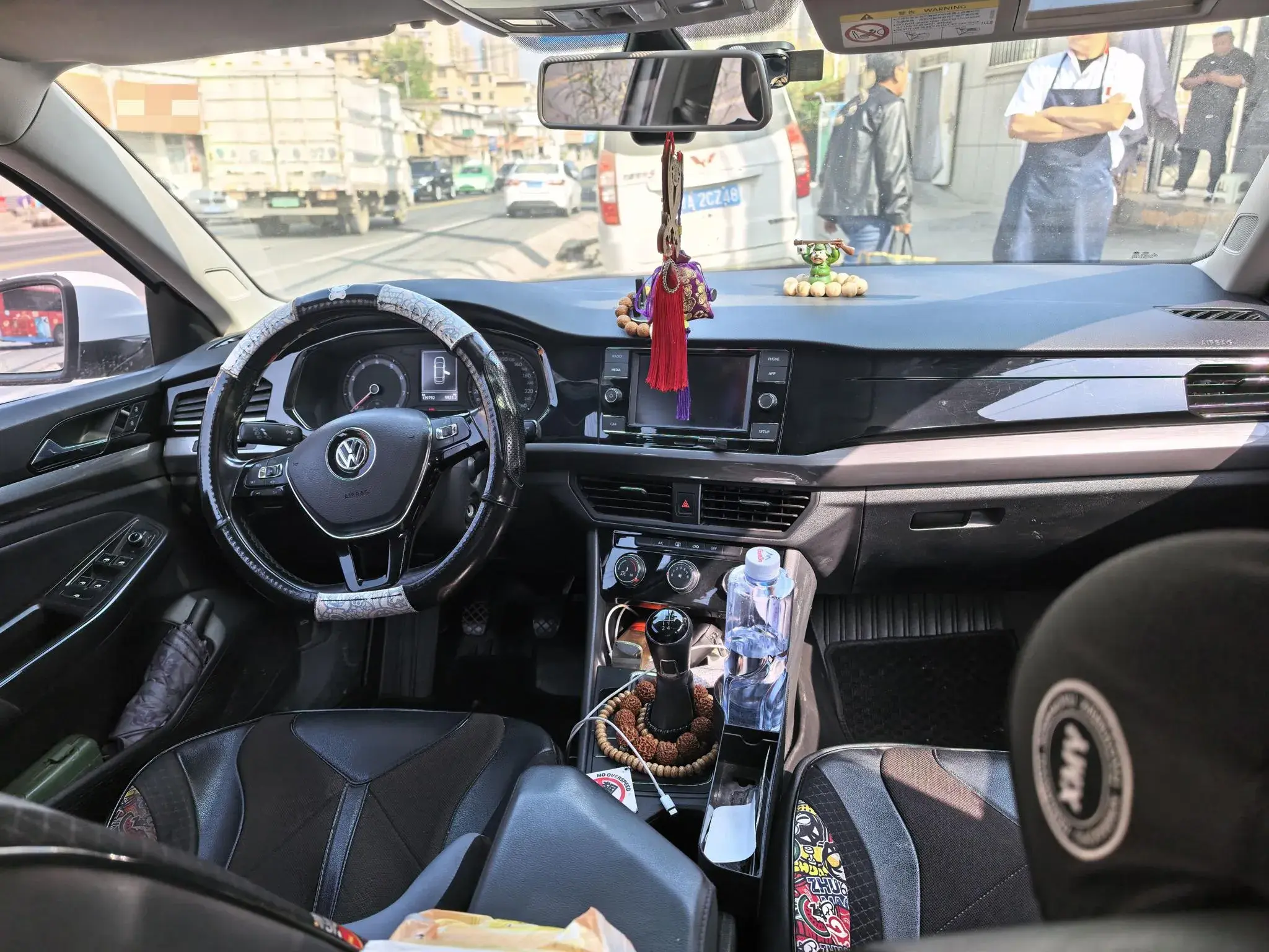 2019 VOLKSWAGEN BORA thumbnail 3