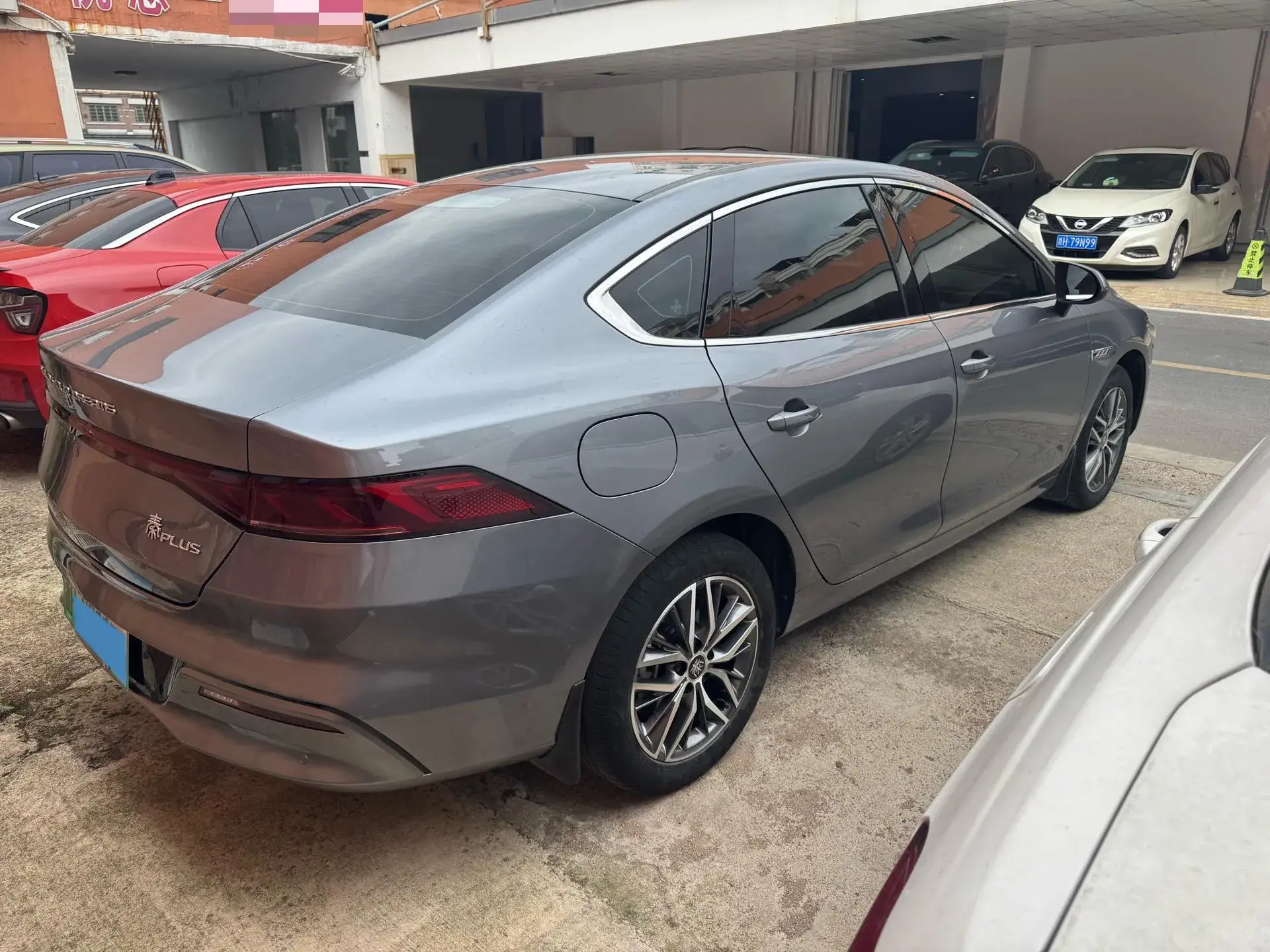 2023 BYD QIN thumbnail 2