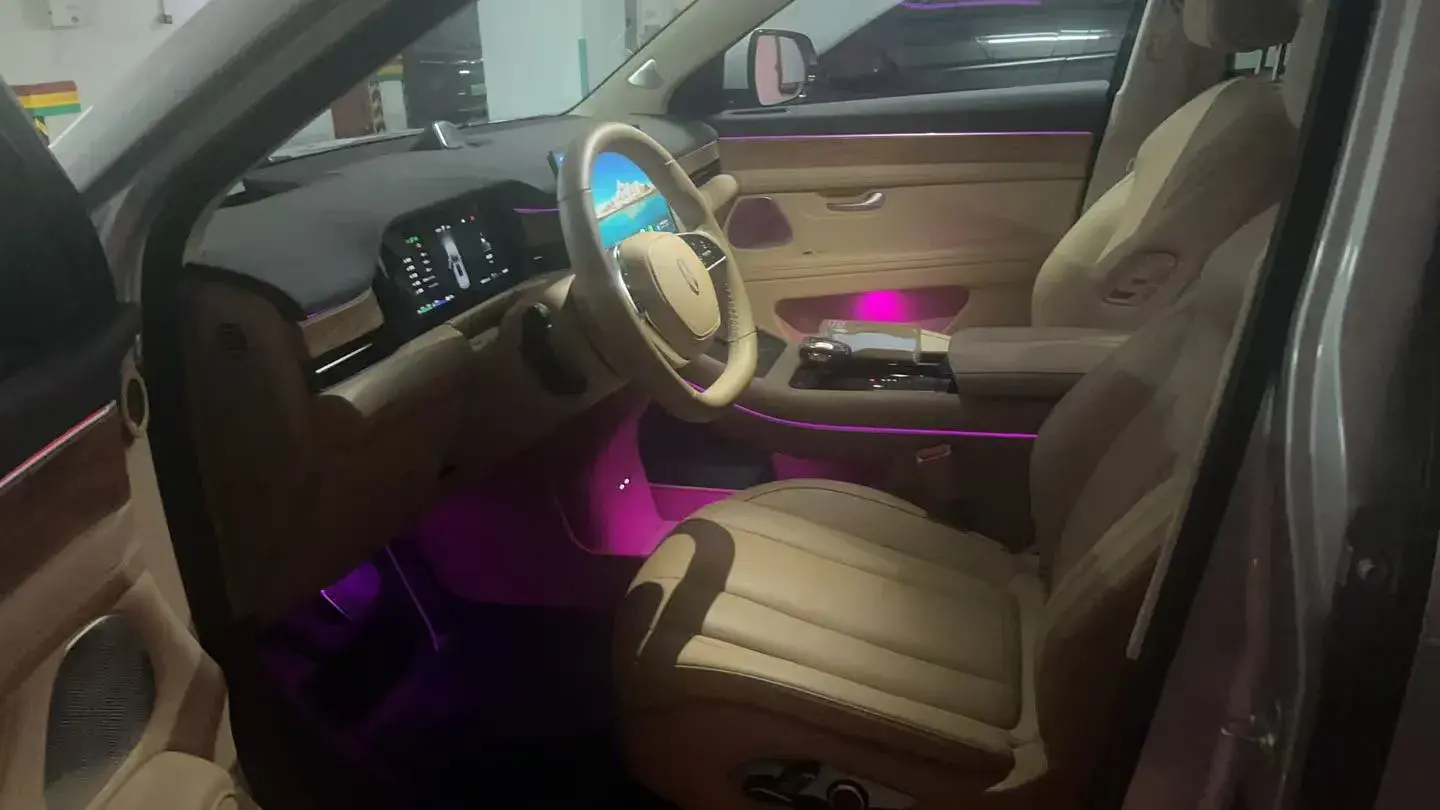 2024 AITO AITO thumbnail 3