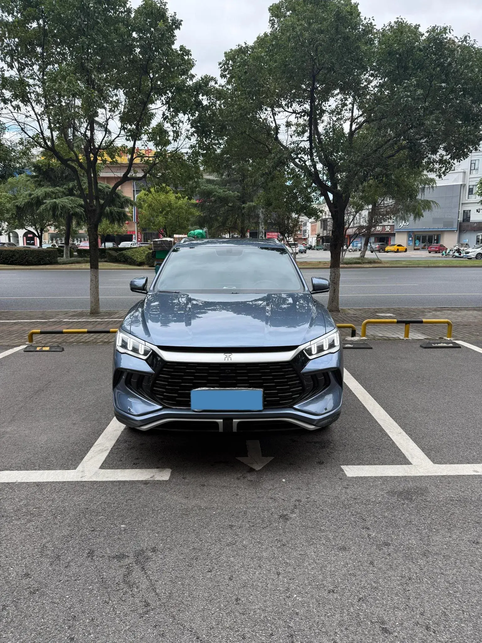 2024 BYD SONG thumbnail 2