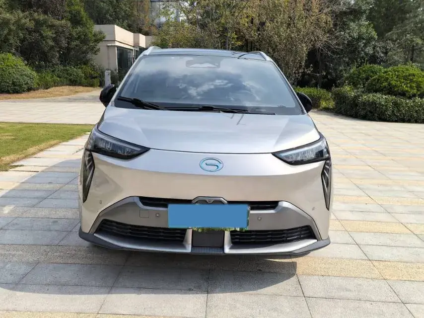 2022 AION Y thumbnail 2