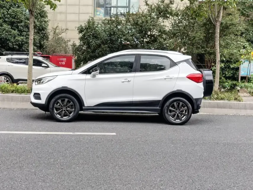 2019 BYD YUAN thumbnail 3