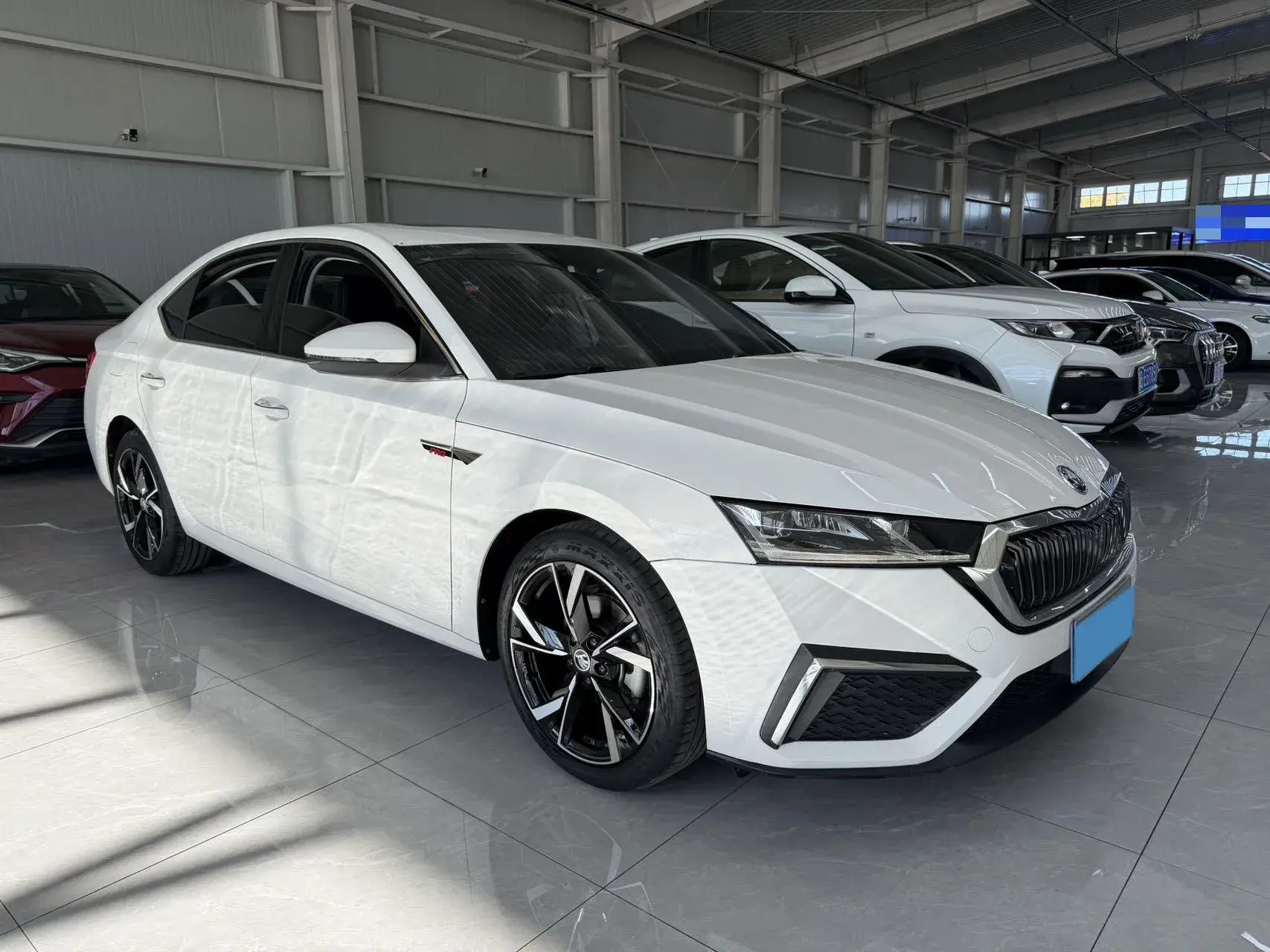 2021 SKODA OCTAVIA thumbnail 3