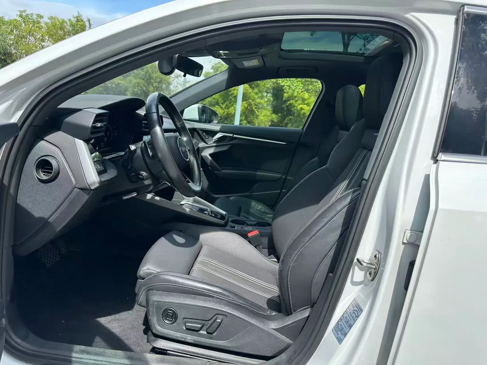 2023 AUDI A3 thumbnail 3