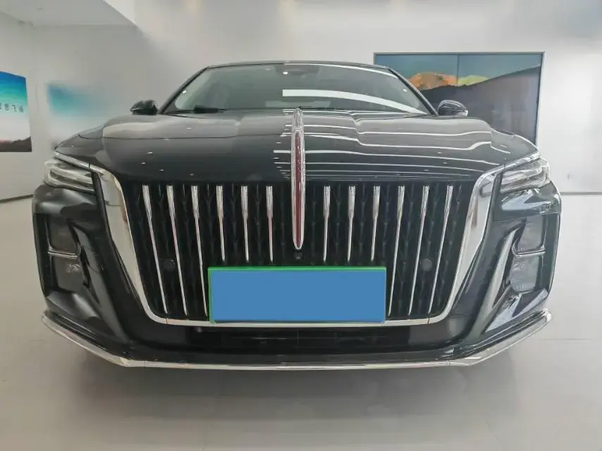 2023 HONGQI H5 thumbnail 2