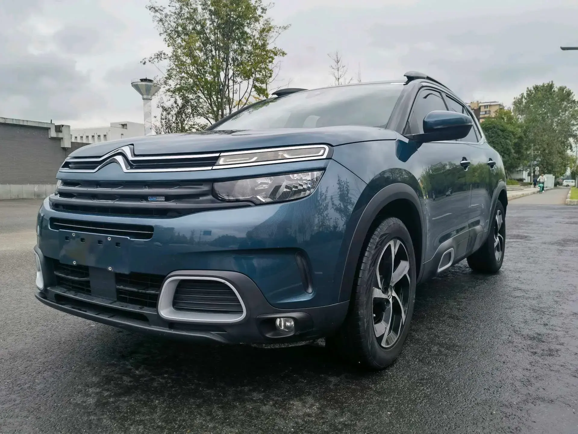 2017 CITROEN C5 view 1