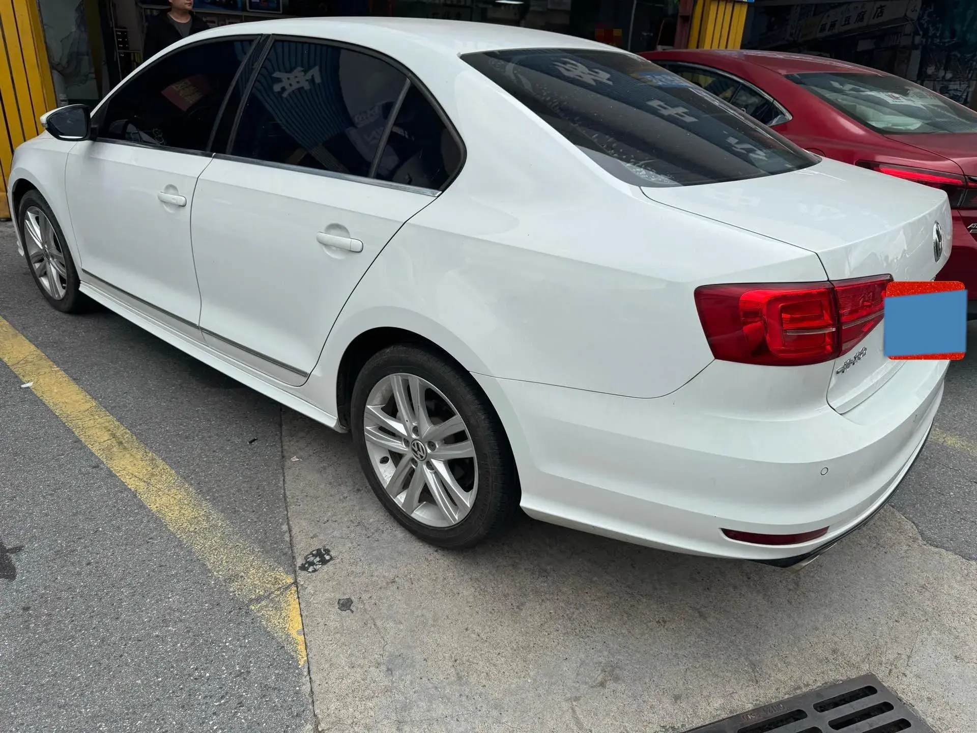 2018 VOLKSWAGEN SAGITAR thumbnail 4