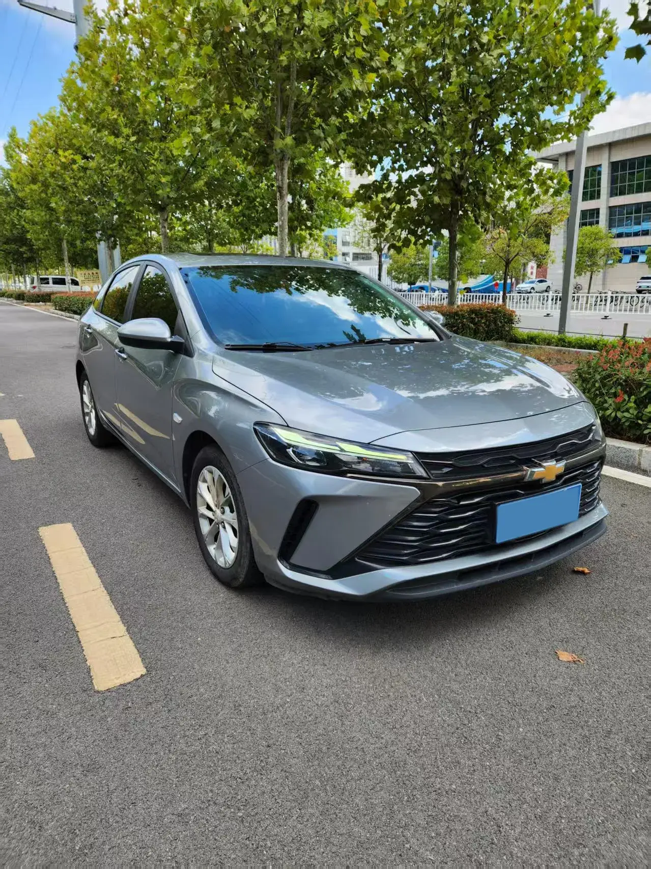 2024 CHEVROLET MONZA thumbnail 3