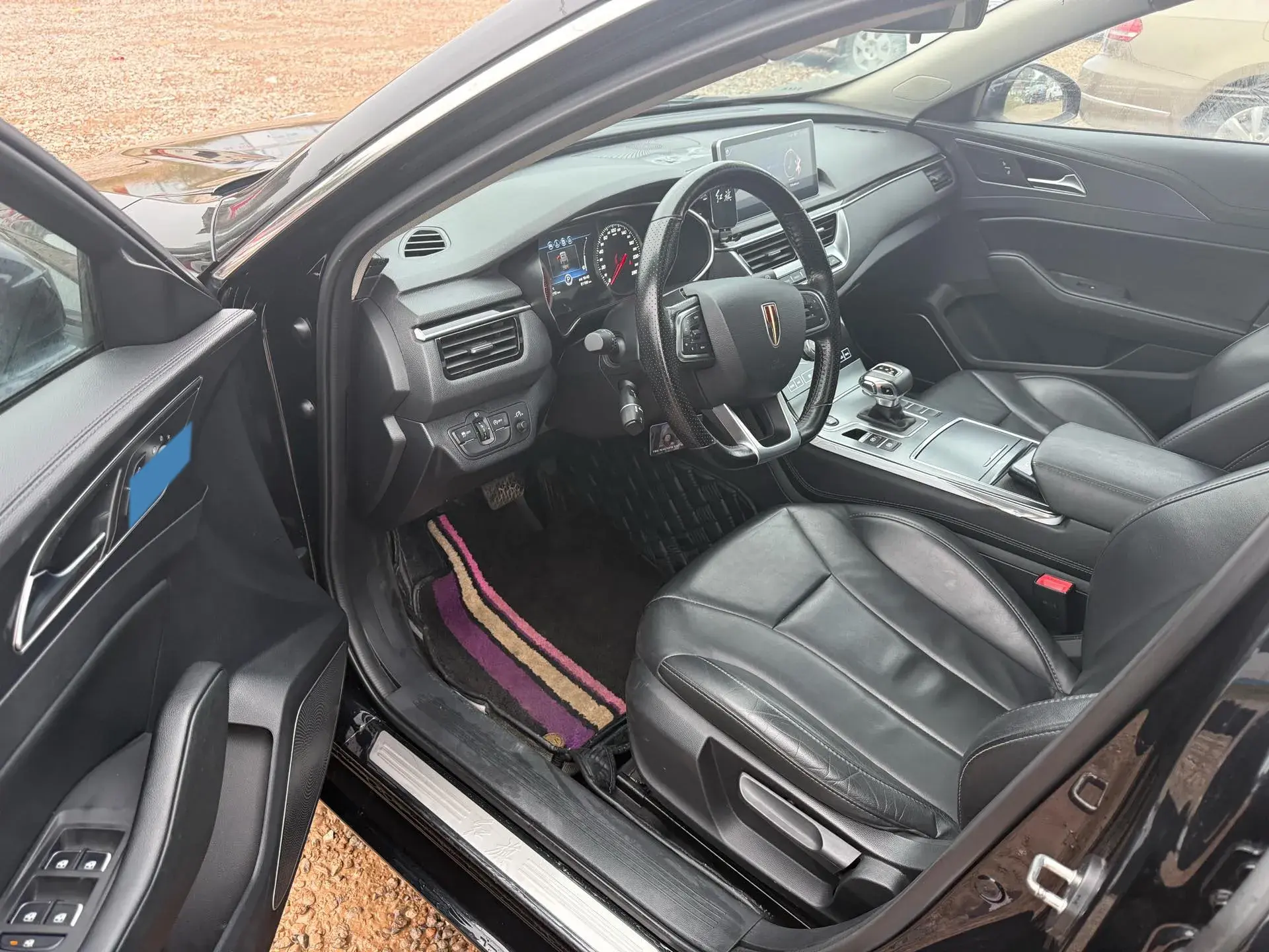 2020 HONGQI H5 thumbnail 3