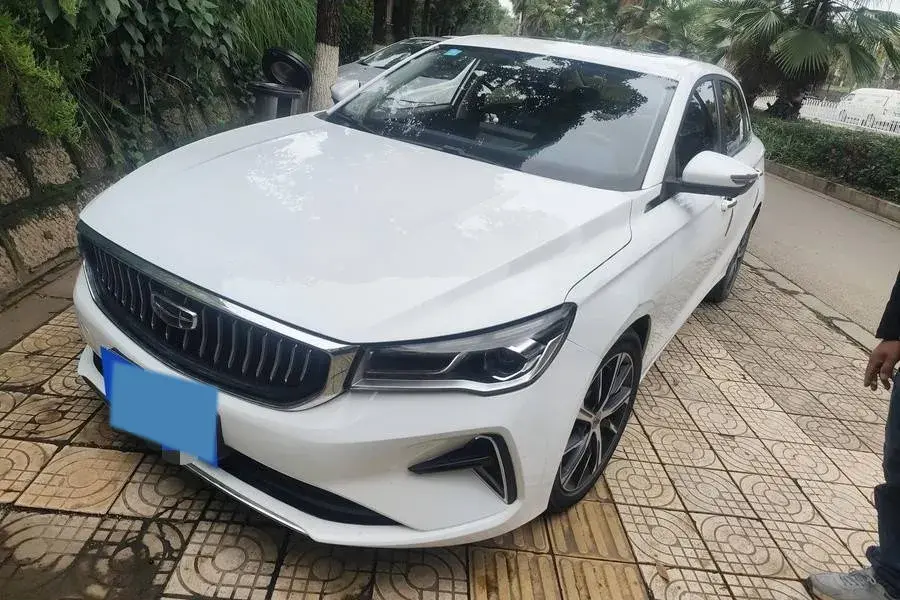 2022 GEELY EMGRAND view 1