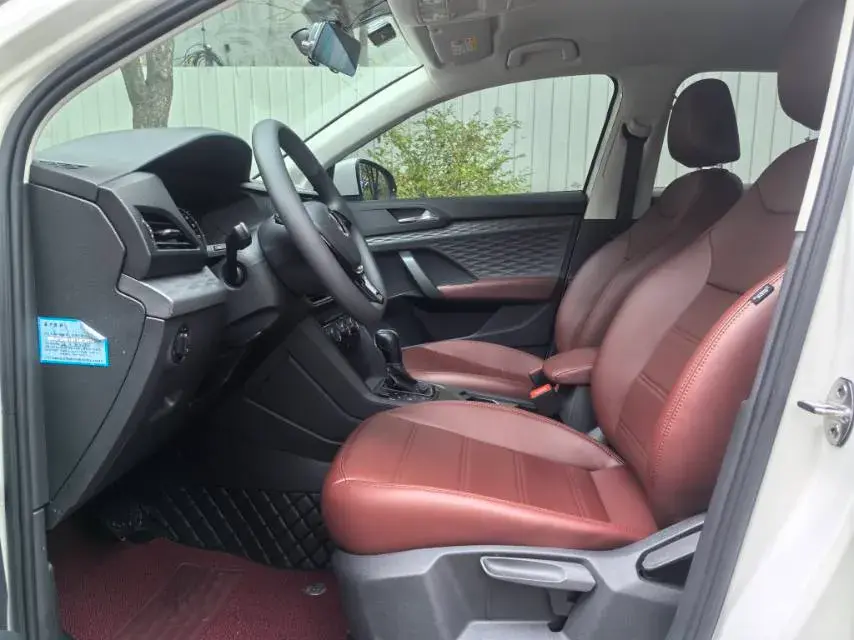 2019 VOLKSWAGEN THARU thumbnail 4