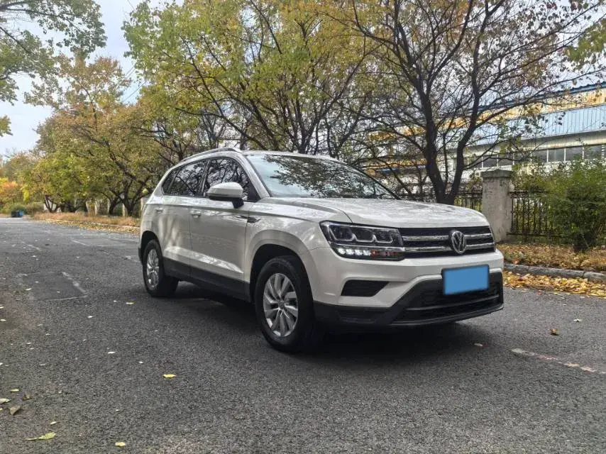 2019 VOLKSWAGEN THARU thumbnail 3