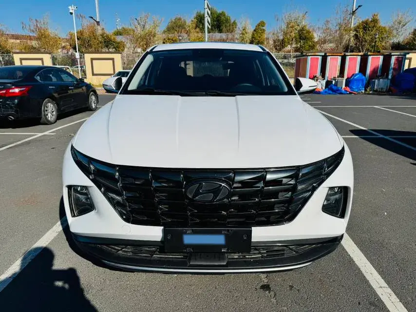 2021 HYUNDAI TUCSON thumbnail 2