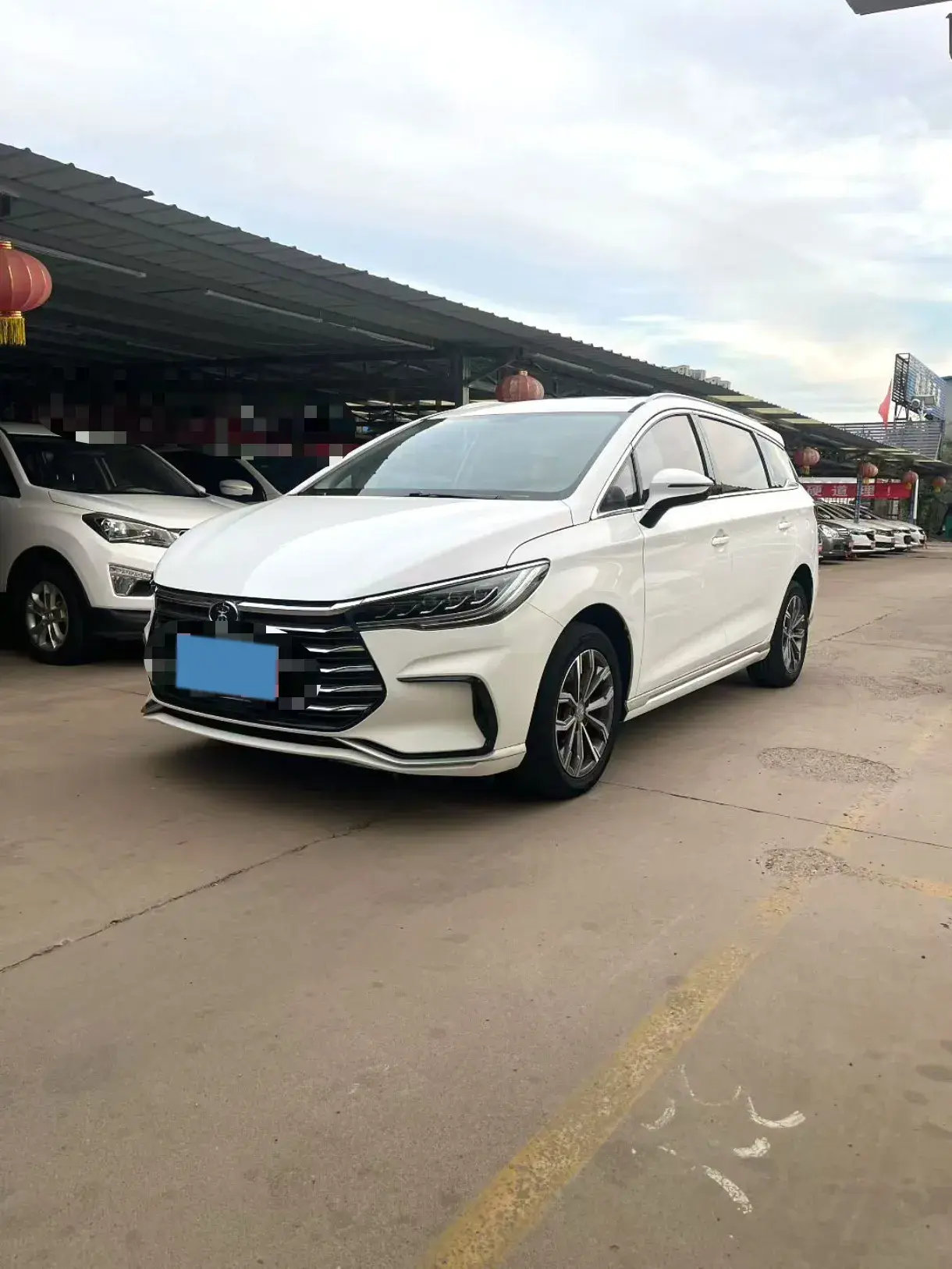 2021 BYD SONG view 1
