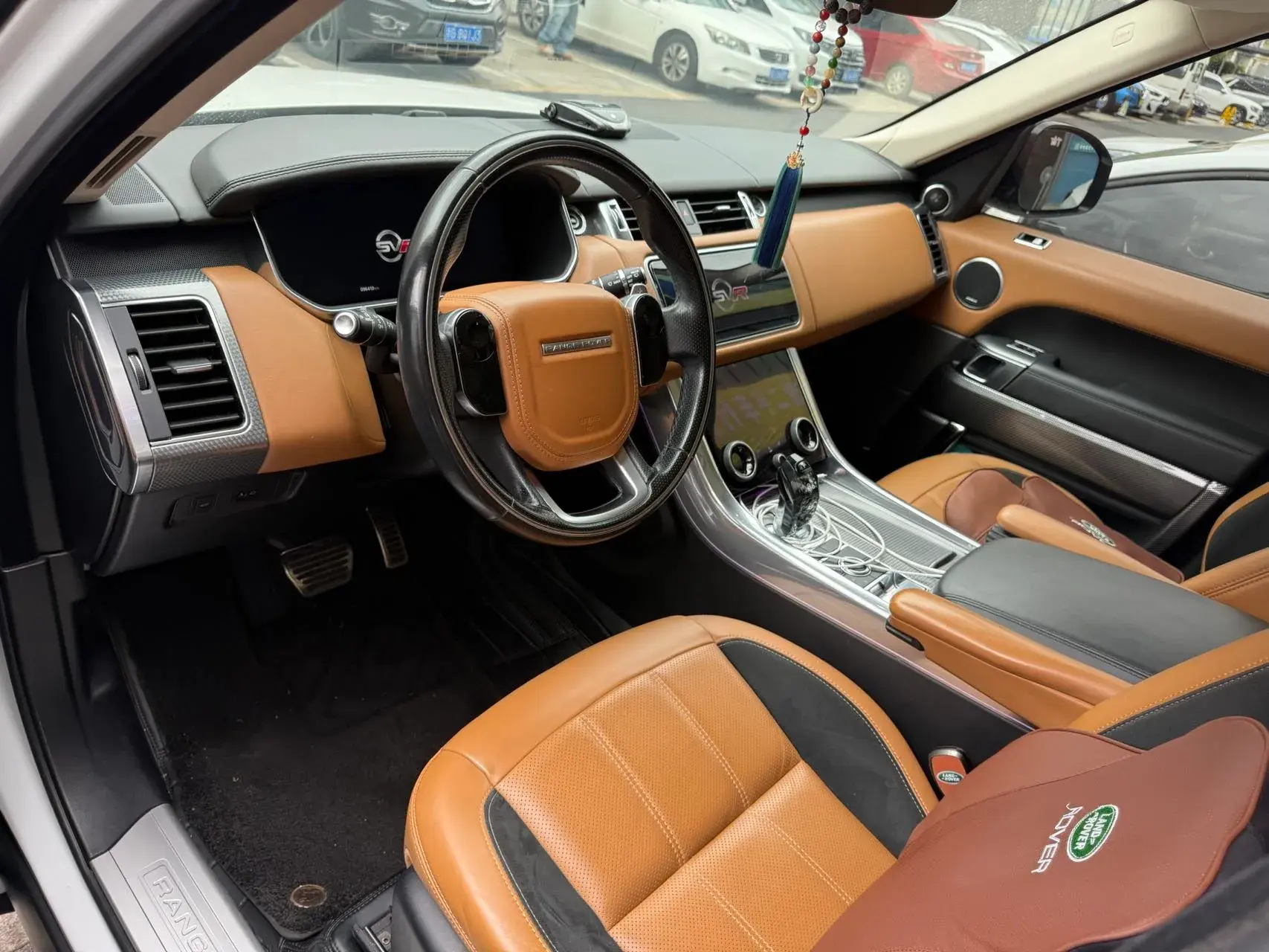 2018 LAND ROVER thumbnail 2