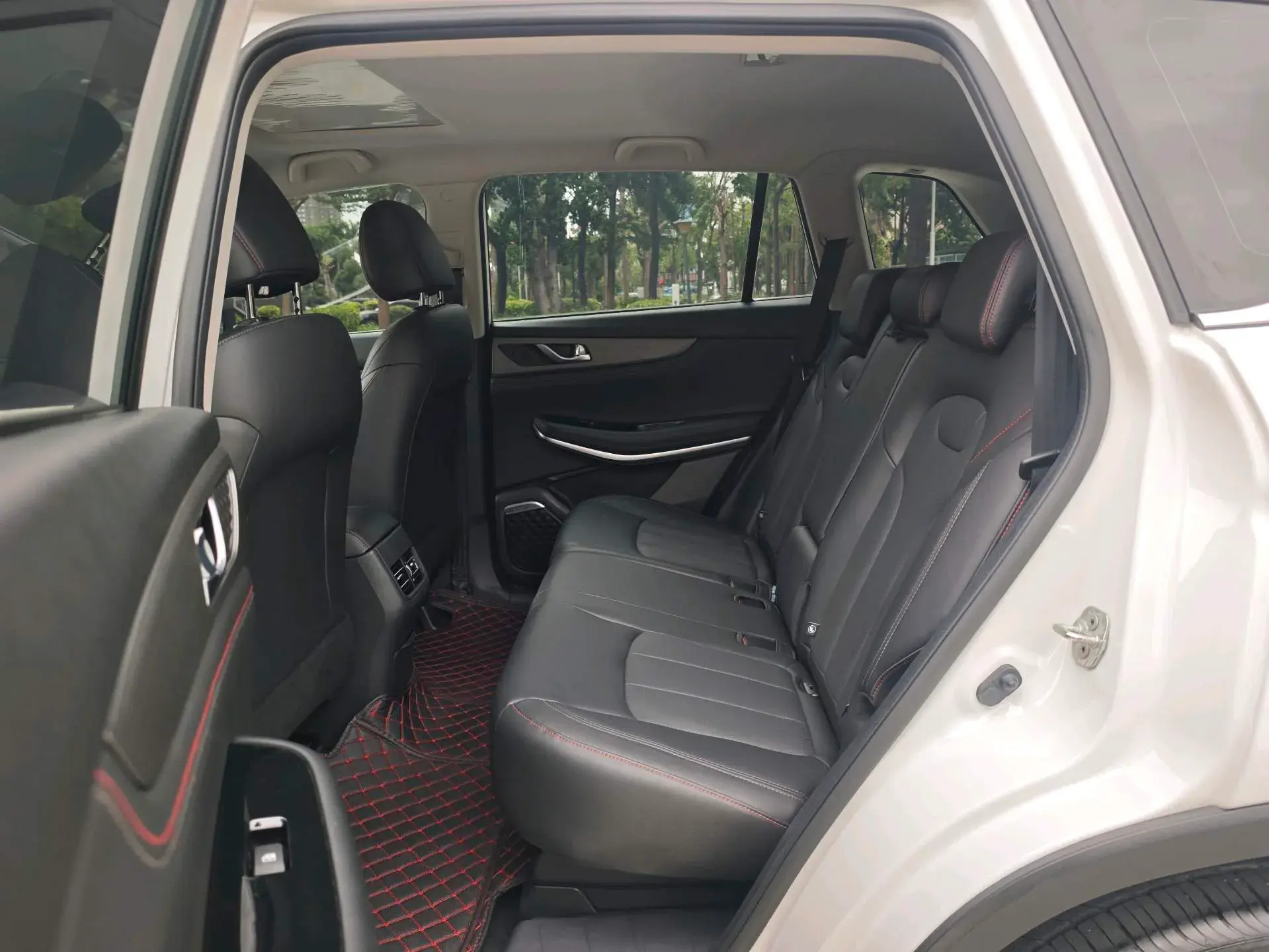 2022 CHANGAN CS75 thumbnail 4