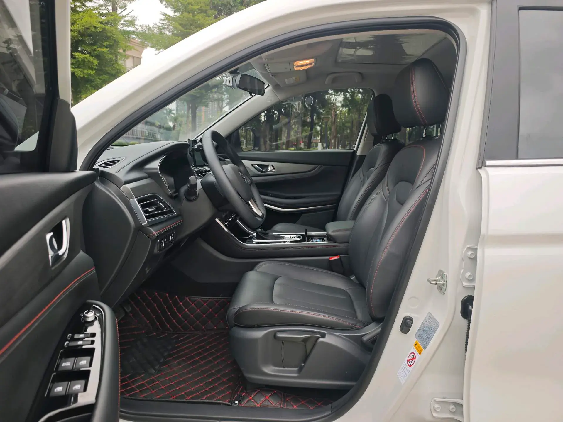 2022 CHANGAN CS75 thumbnail 3