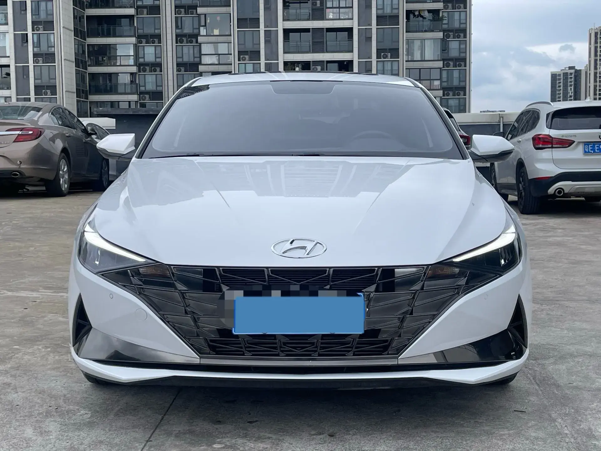 2021 HYUNDAI ELANTRA thumbnail 2