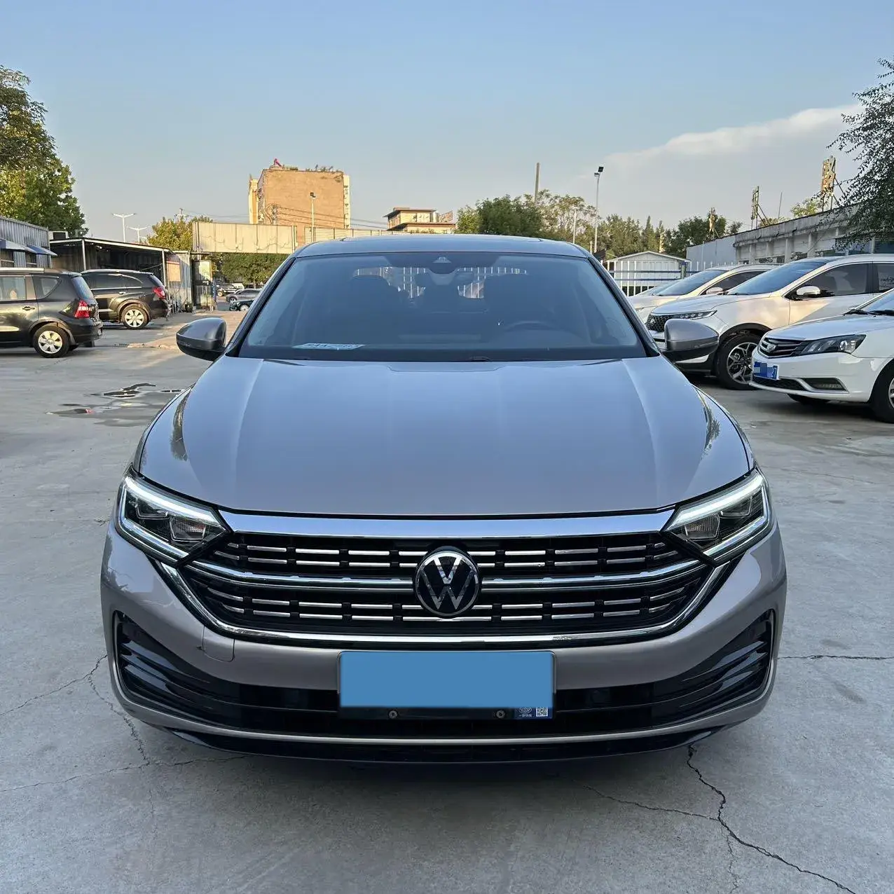 2023 VOLKSWAGEN SAGITAR thumbnail 2