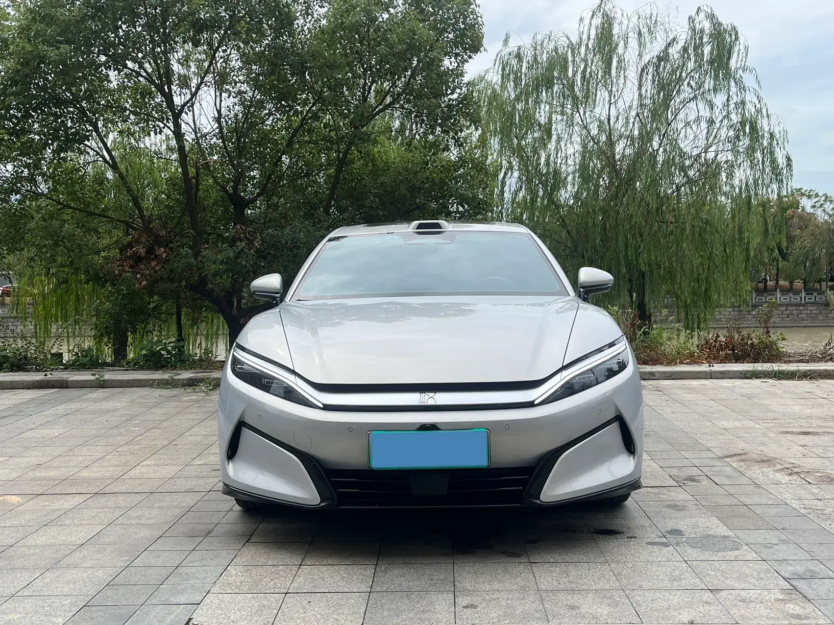 2025 BYD HANL thumbnail 2