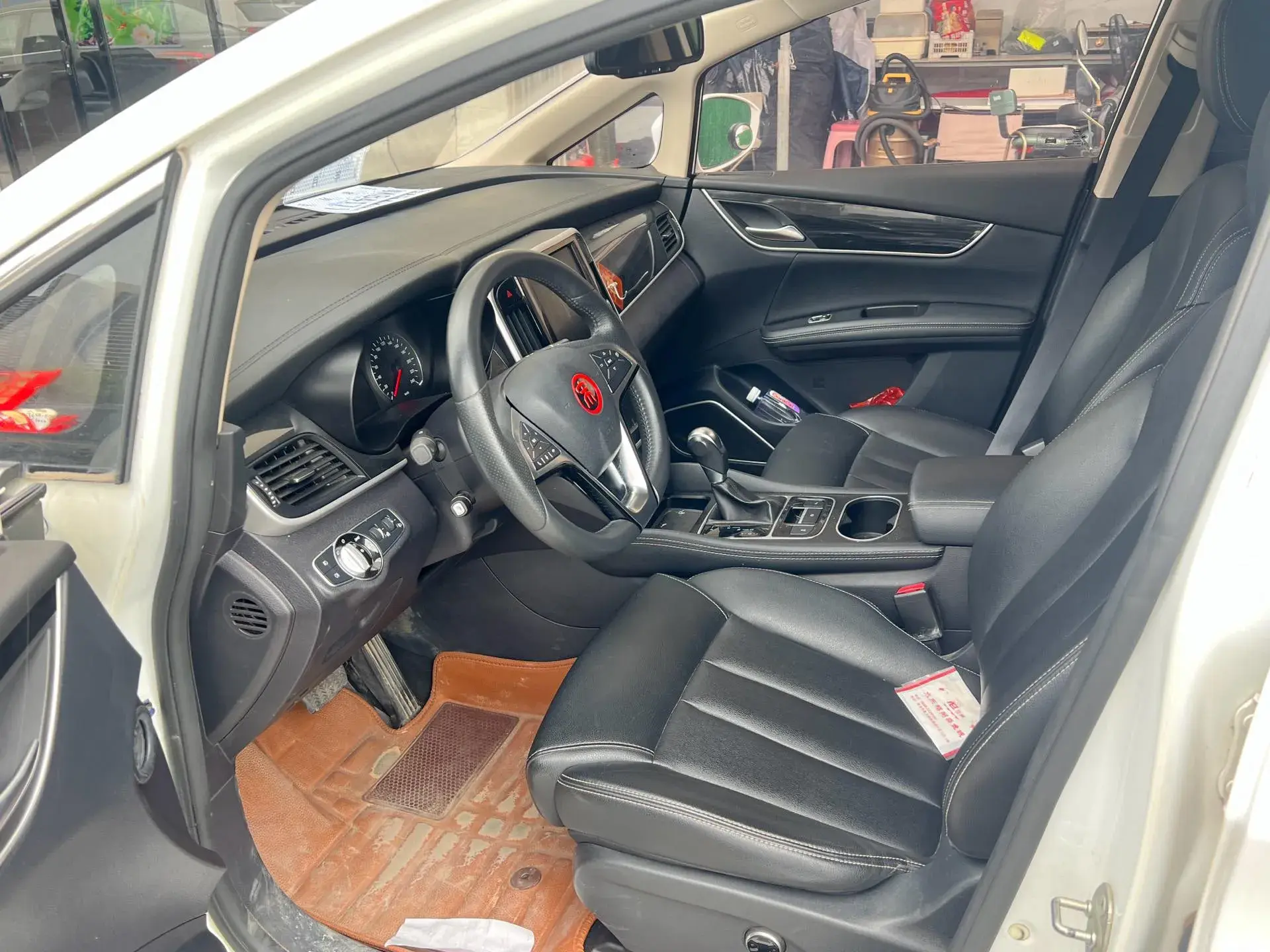 2018 BYD SONG thumbnail 4