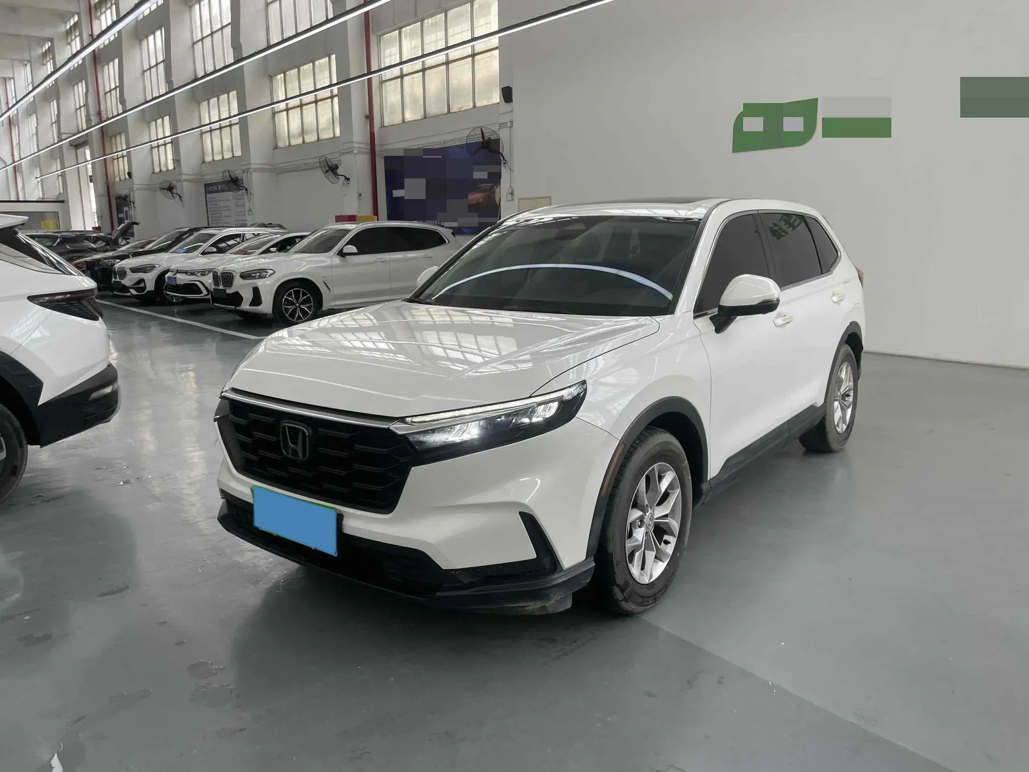 2023 HONDA CR-V view 1