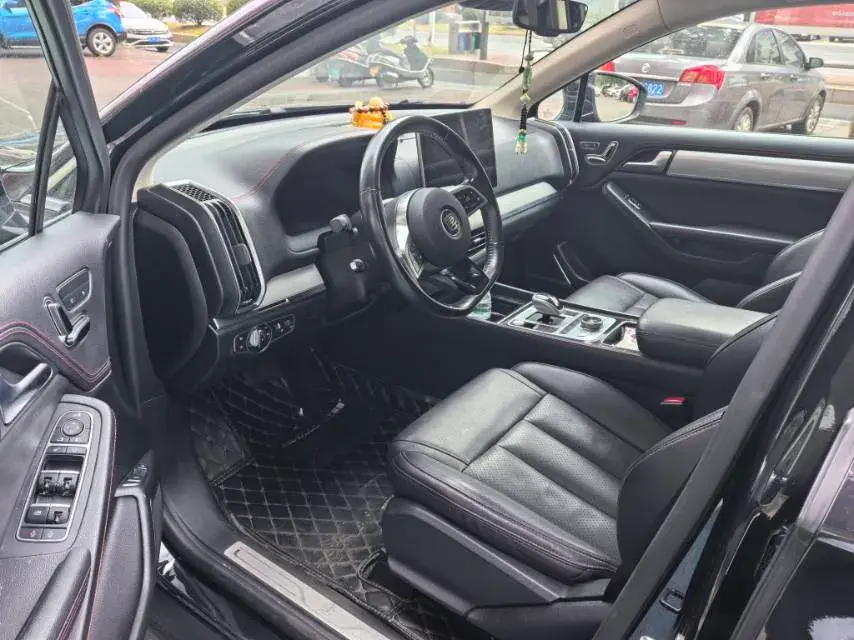 2018 BYD TANG thumbnail 4