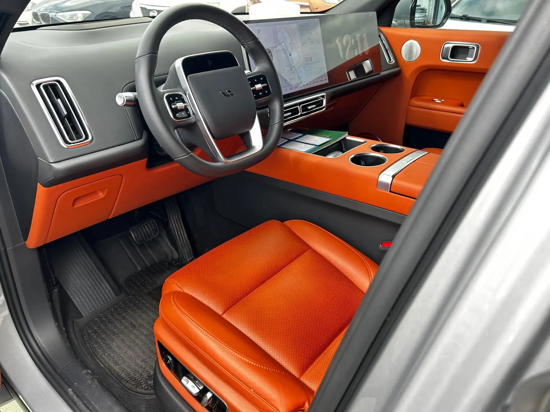 2023 LI L7 thumbnail 4