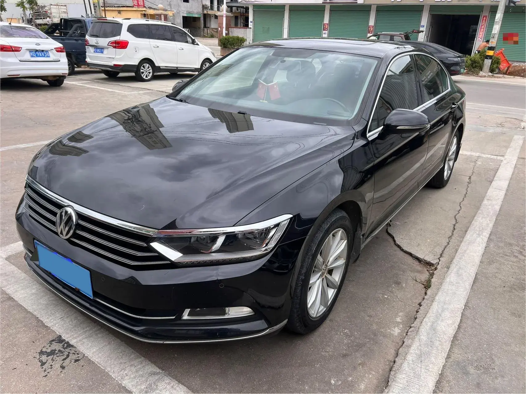 2019 VOLKSWAGEN MAGOTAN view 1