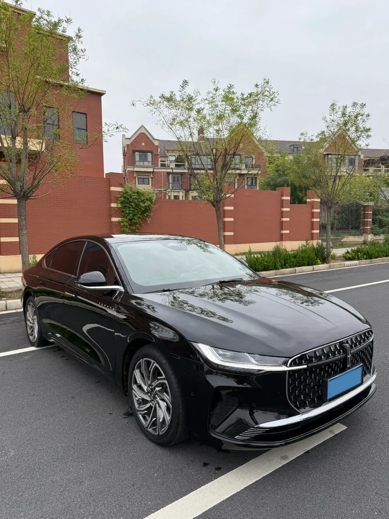 2022 LINCOLN Z thumbnail 2