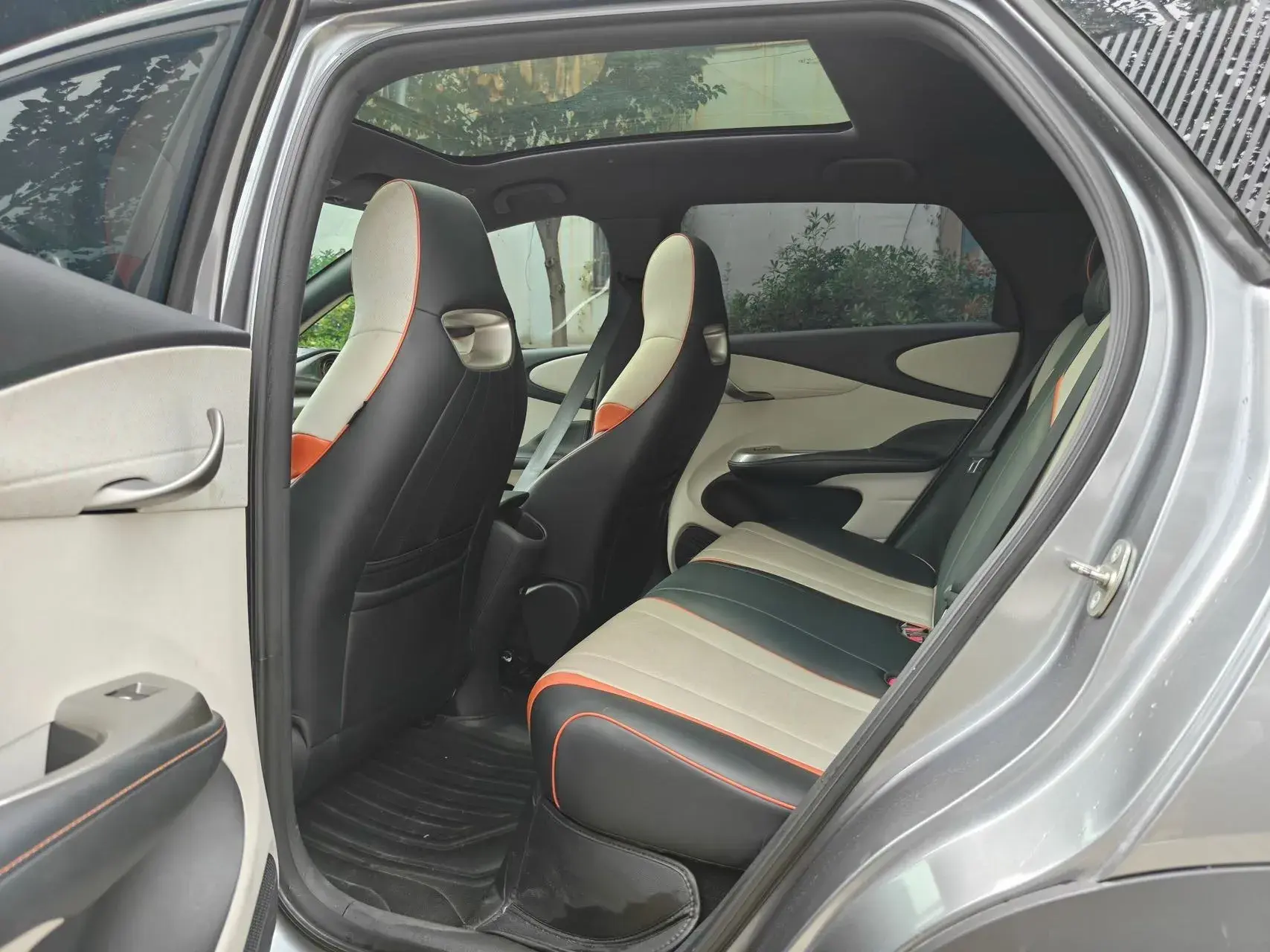 2021 BYD DOLPHIN thumbnail 4