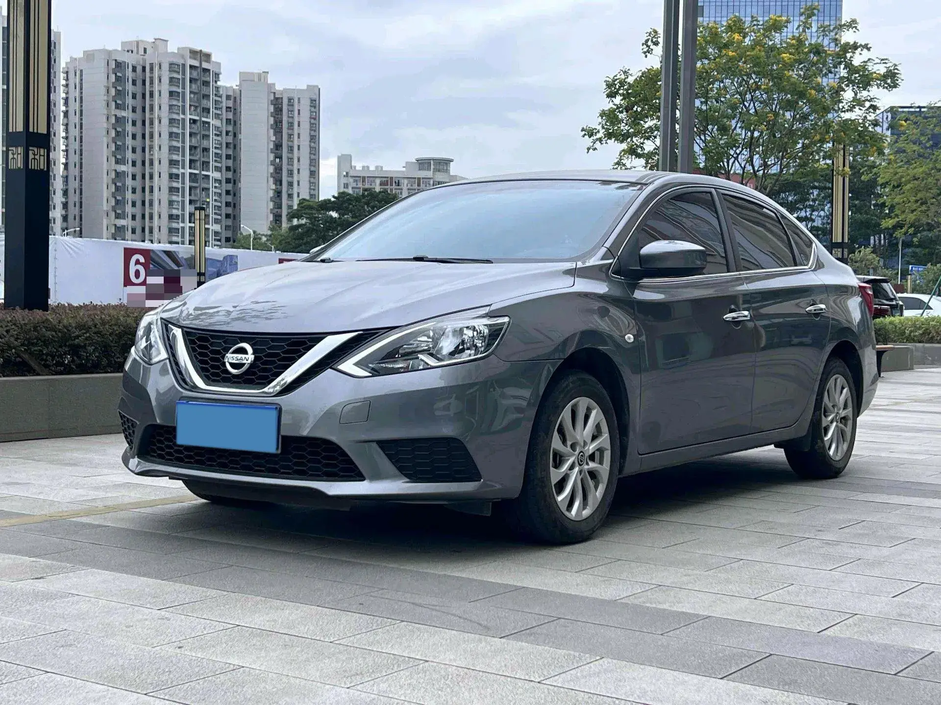 2022 NISSAN SYLPHY view 1