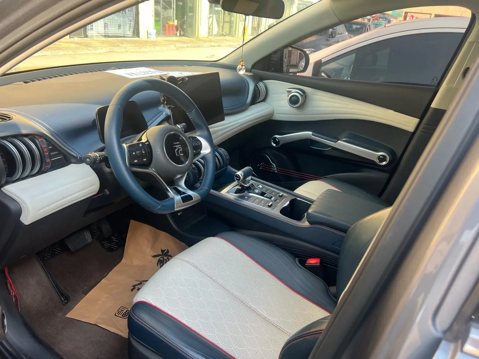 2022 BYD YUAN thumbnail 3