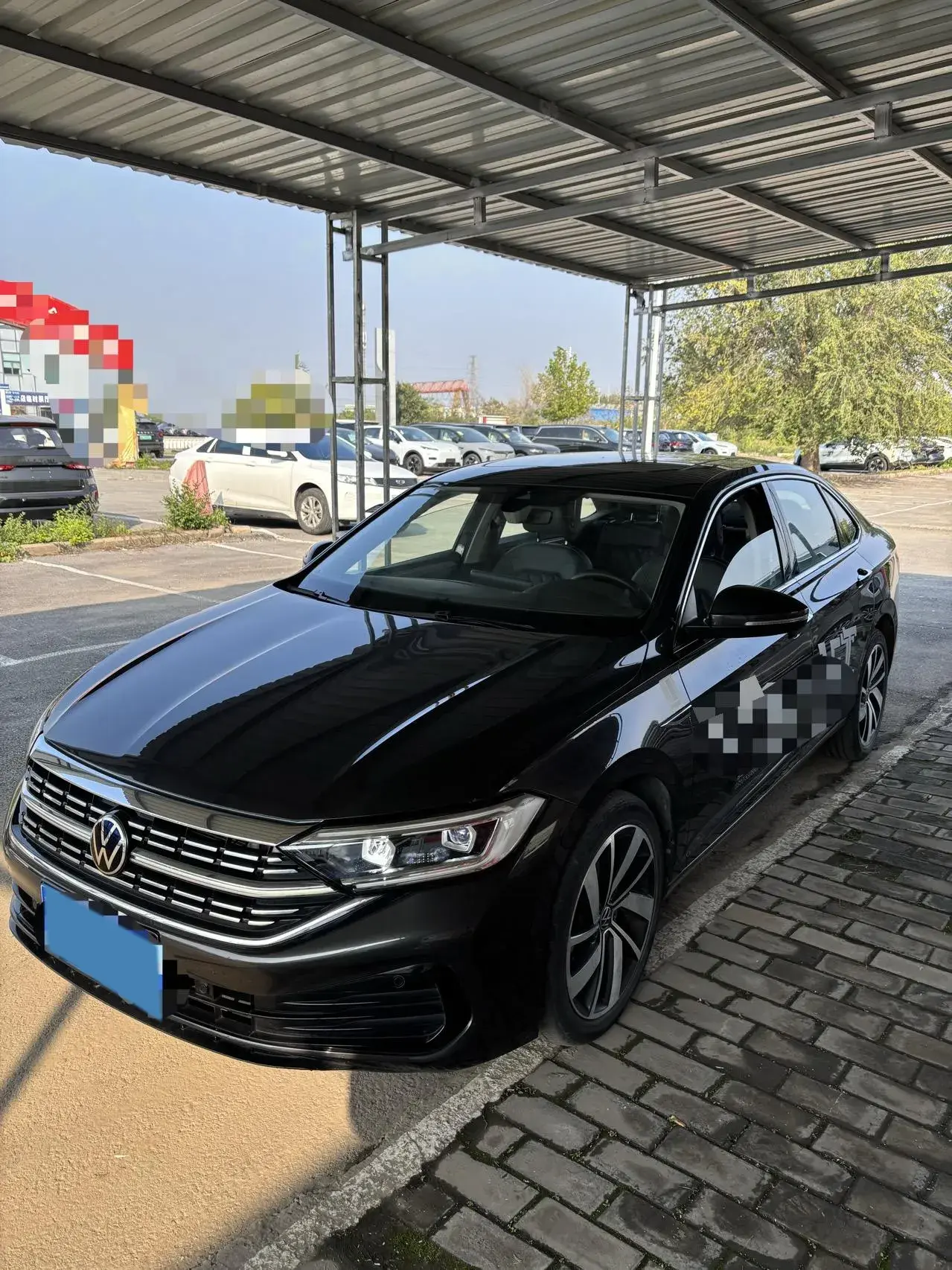 2023 VOLKSWAGEN SAGITAR view 1